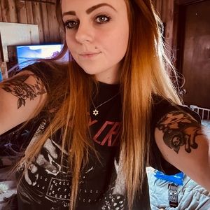 Meet your Posher, Casey